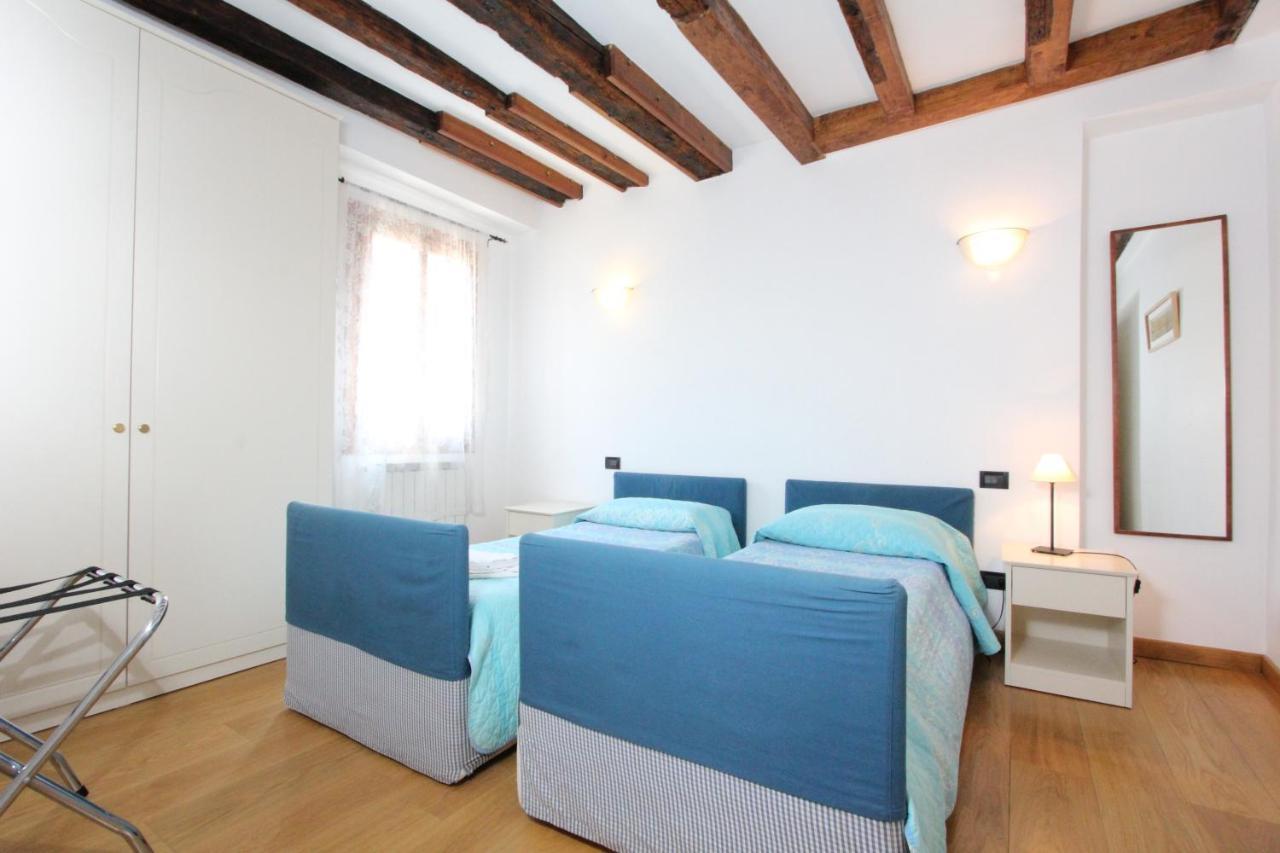 Residence Dei Mori Venise Extérieur photo